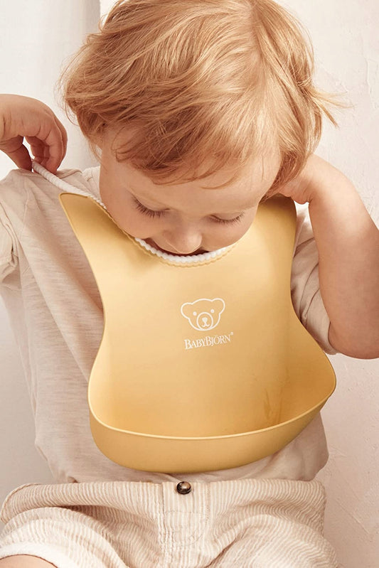 BABYBJORN bavetă din silicon cu buzunar x2
