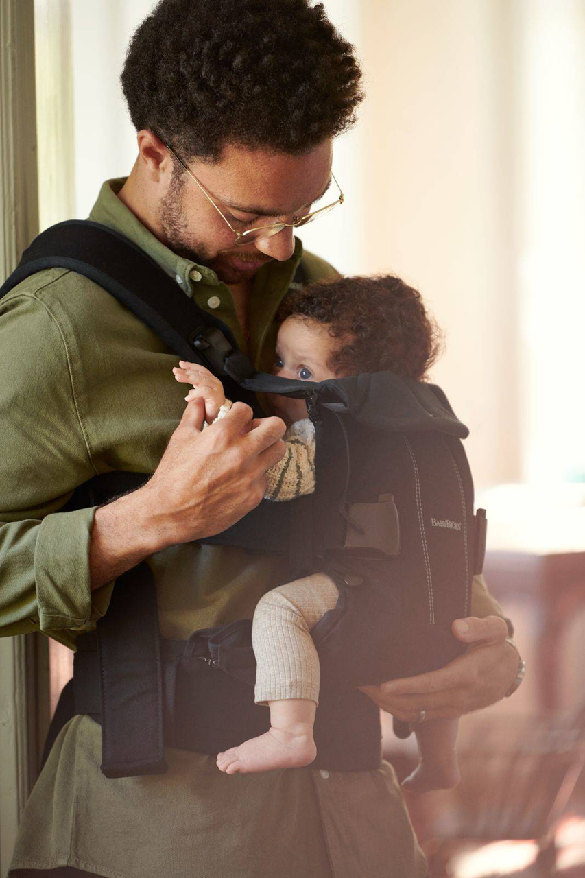 BABYBJORN ONE ergonomic baby carrierfrom birth to 15 kgcolour as on first photosecond-hand condition, good