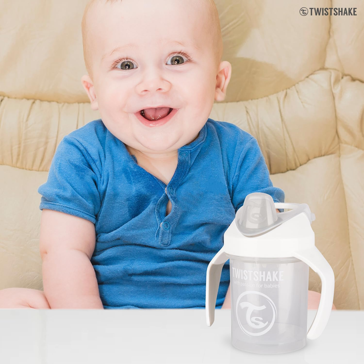 TWISTSHAKE Mini Cup kubek niekapek z ustnikiem i blenderem 230 ml 4 m+
