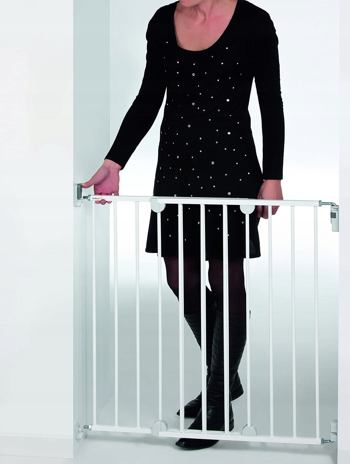 SAFETY 1ST Barrera de seguridad para escaleras sin umbral, fijación a pared, 62-102 cm