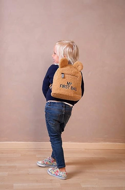 CHILDHOME My First Bag PLECAK dla dzieci miś, brązowy plecak dla dziecka z misiem, widok z tyłu
