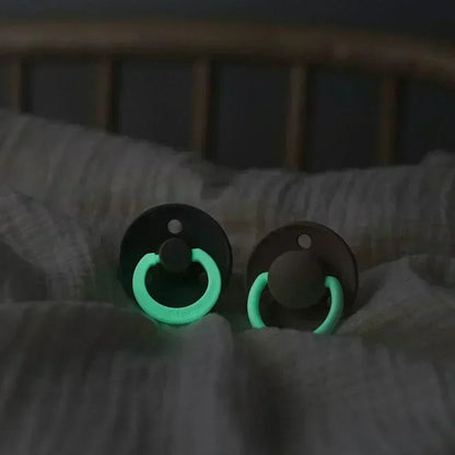 BIBS Colour Glow suzetă din cauciuc, fosforescentă, 0-6m
