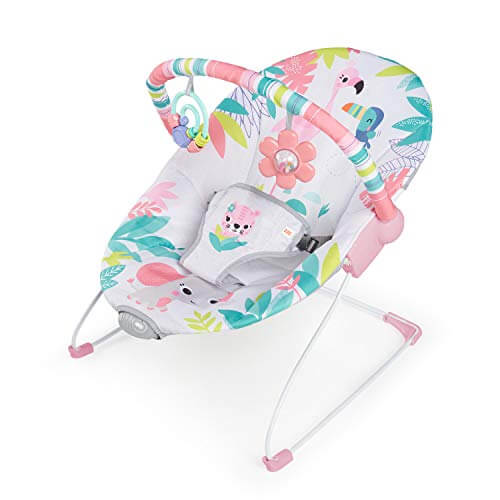 BRIGHT STARTS Flamingo Vibes leżaczek z wibracjami – pastelowy leżaczek z pałąkiem i 2 zabawkami