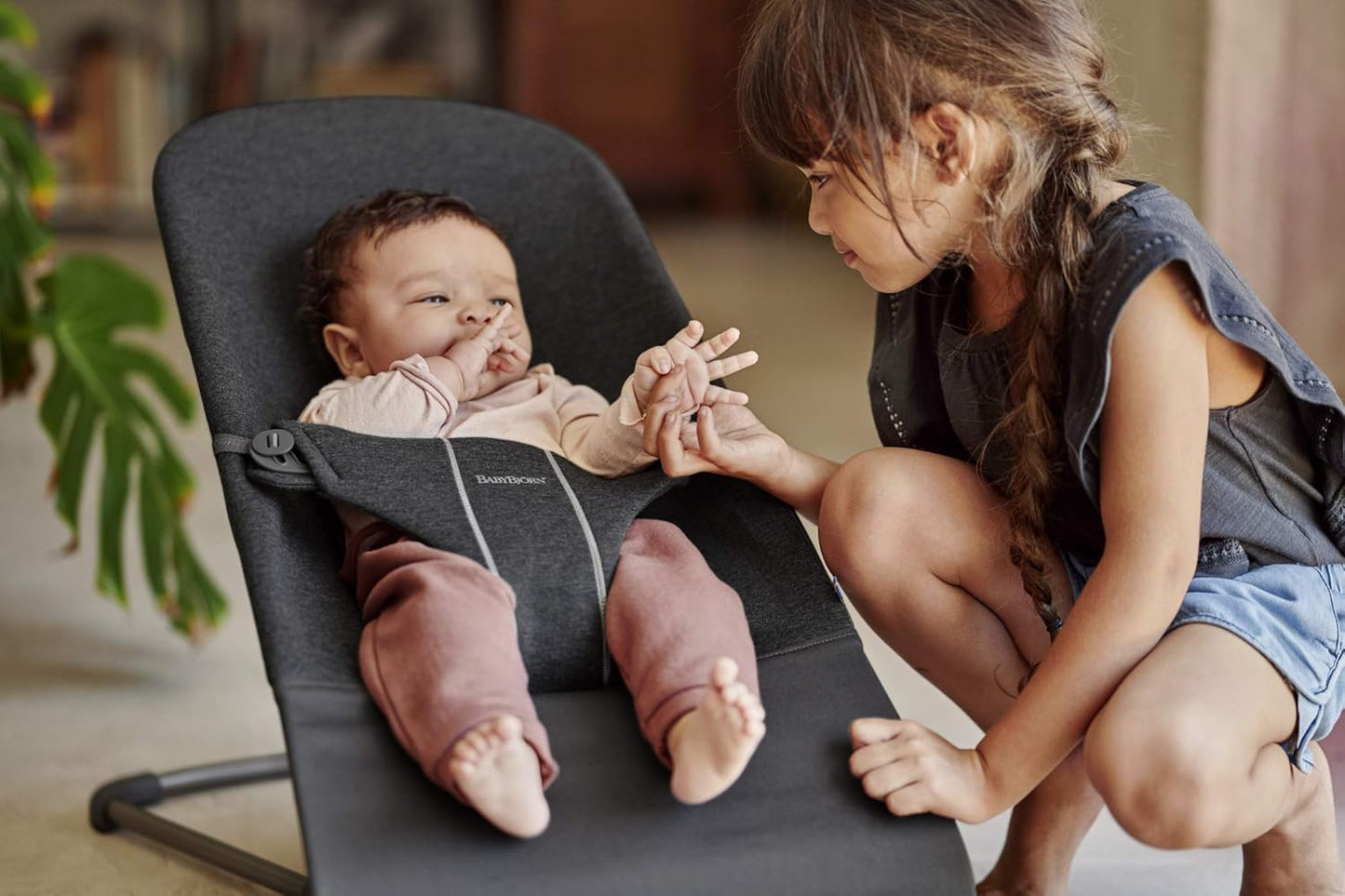 BABYBJORN Bliss ležadlo-stolička 2 v 1 3,5–13 kg