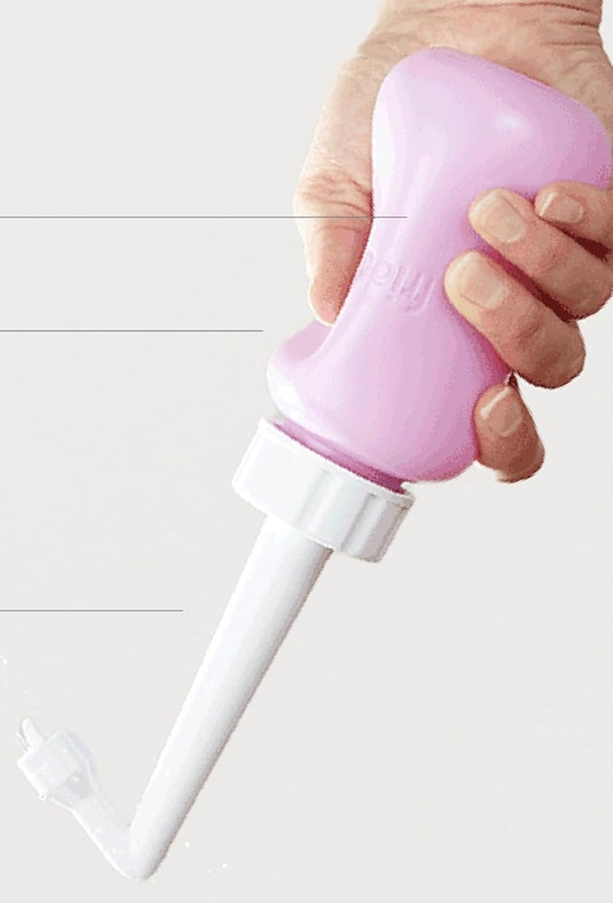 FRIDA Mom butelka do pielęgnacji poporodowej Peri 295 ml + etui