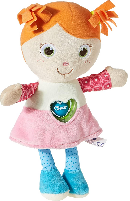 CHICCO plyšová bábika Emily na maznanie s hrkálkou v srdiečku, 26 cm