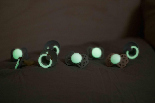 BIBS SUPREME GLOW suzete liniștitoare silicon 6luni+ SIMETRICE