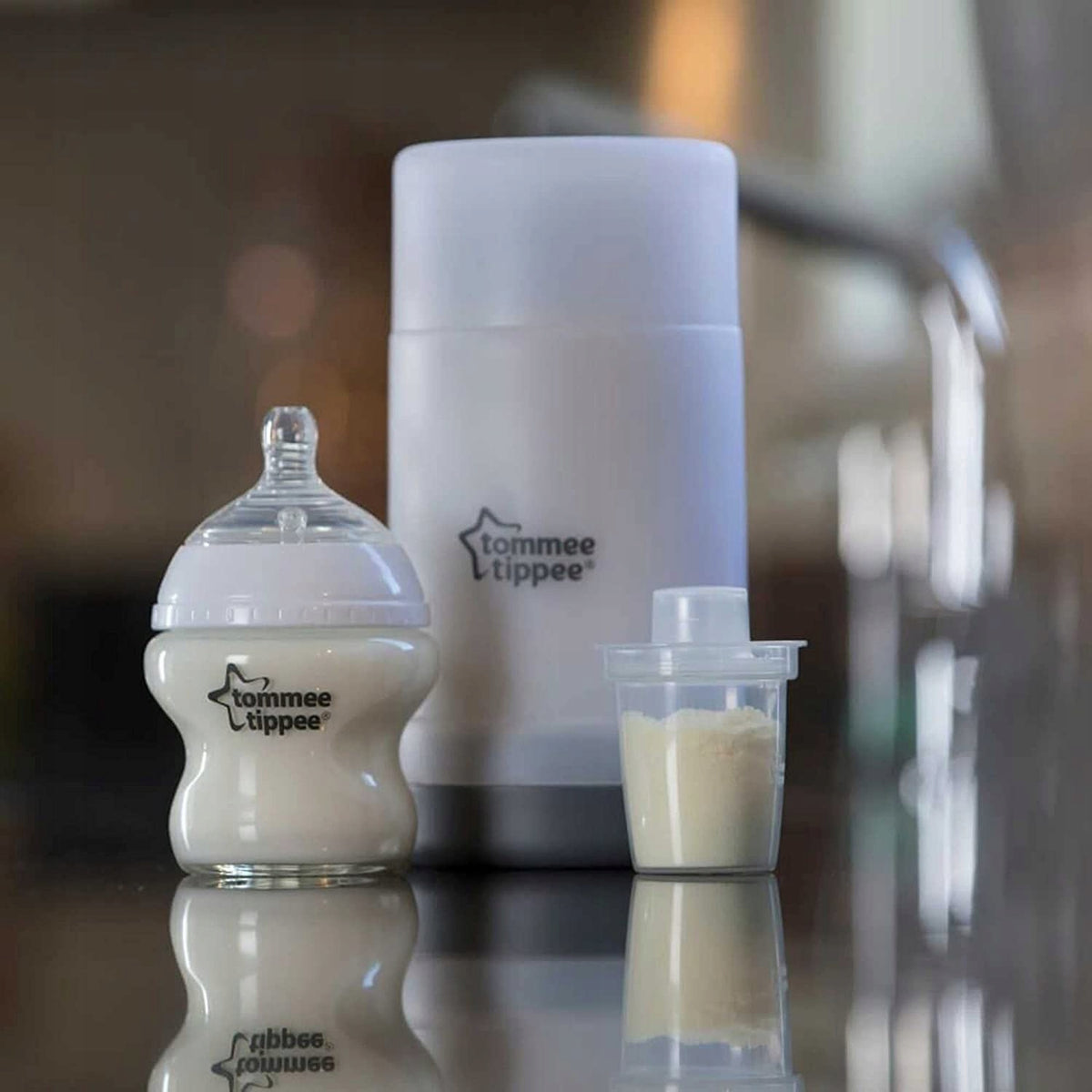TOMMEE TIPPEE încălzitor termos de călătorie