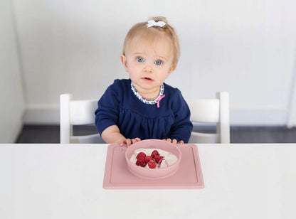 EZPZ The Mini Bowl placemat with bowl