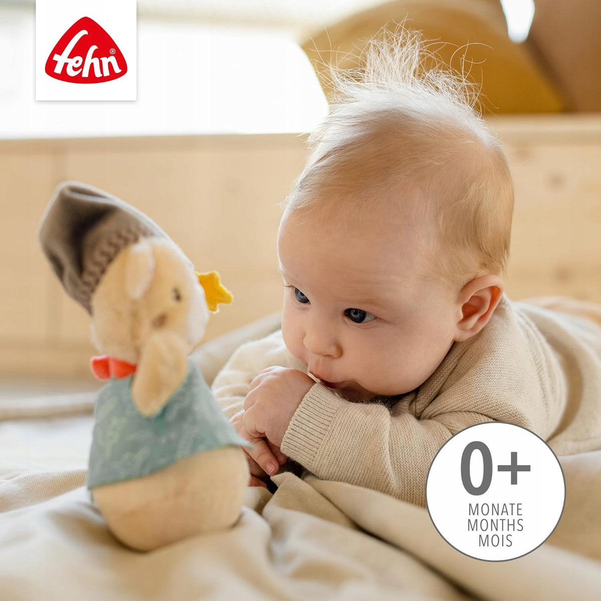 FEHN Miś Bruno wańka WSTAŃKA 14cm grzechotka dla niemowląt 0+, kolorowa, bezpieczna zabawka sensoryczna