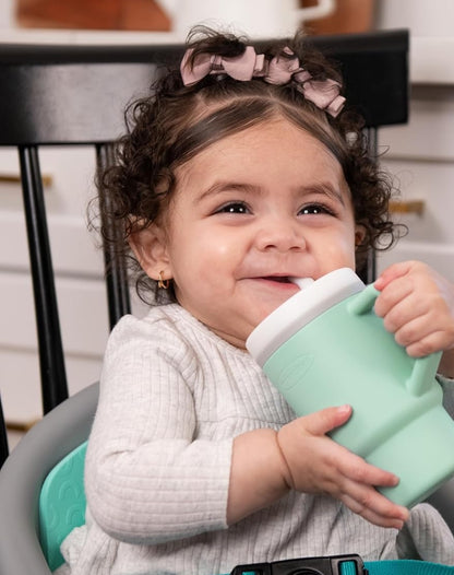 INFANTINO My 1st Tumbler cană din silicon anti-vărsare cu cioc 266 ml 6 luni+