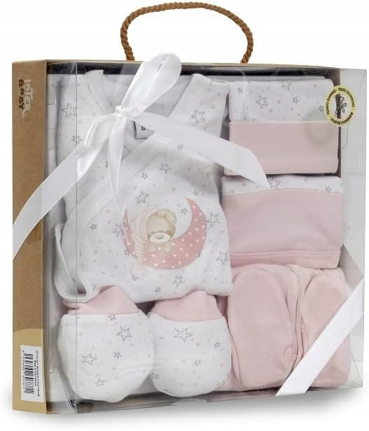 Set cadou INTERBABY din bambus pijama căciuliță șosete bavetă