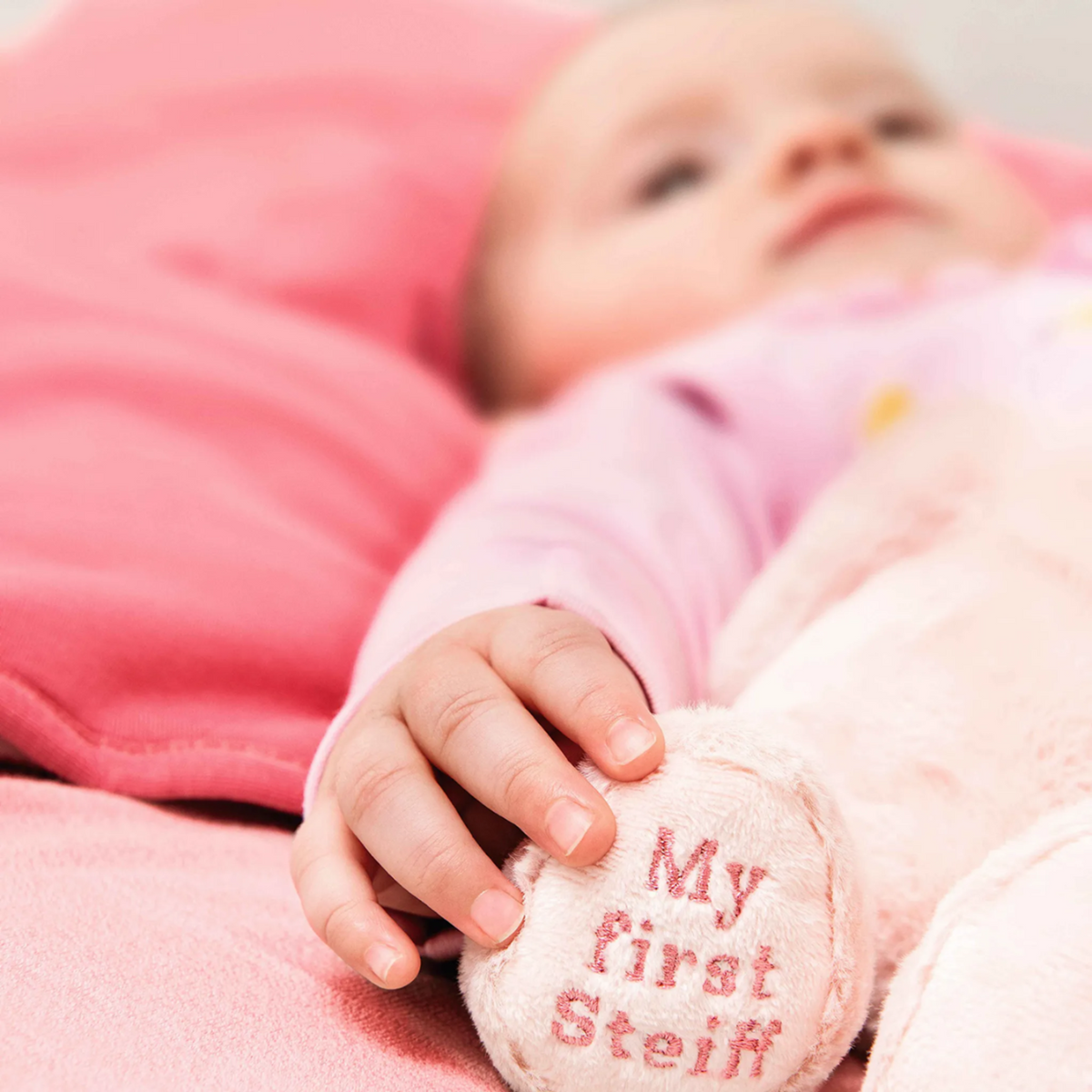 STEIFF Iepurașul Hoppie jucărie de pluș 26 cm