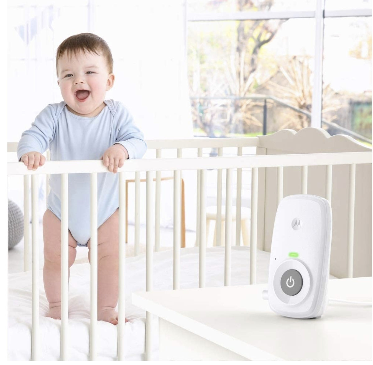 MOTOROLA MBP24 digital electronic baby monitor