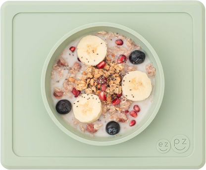 EZPZ The Mini Bowl placemat with bowl