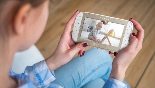 MOTOROLA VM50G monitor pentru bebeluși cu telecomandă, electronic, 5"