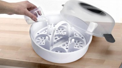 ALECTO BW-04 sterilizator cu microunde pentru 4 biberoane + clește și măsură
