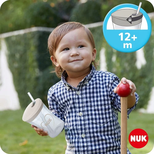 Set NUK pentru învățarea băutului, cană + 3 tetine