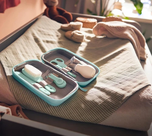 PHILIPS AVENT SCH401/00 set pentru îngrijirea copilului 9 piese + husă