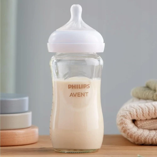 PHILIPS AVENT Natural Response set 3 biberoane DIN STICLĂ + suzetă